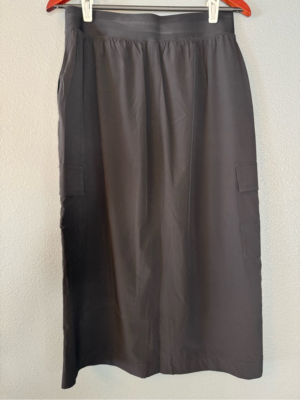 Athleta Black Cargo Athletic Skirt Size 8 Utility Travel - Picture 2 of 7